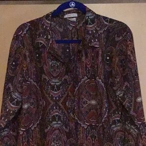 Work/Church appropriate women”s blouse